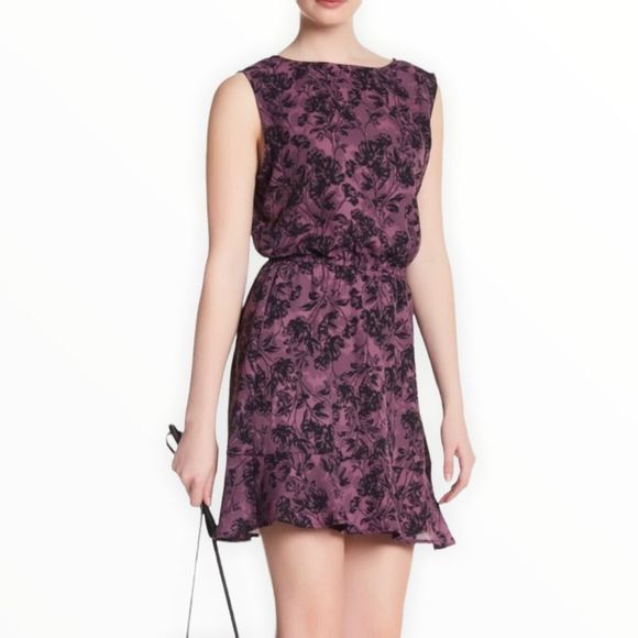 Cupcakes & Cashmere Purple Floral Fit & Flare Sleeveless Dress size Medium - Picture 1 of 11